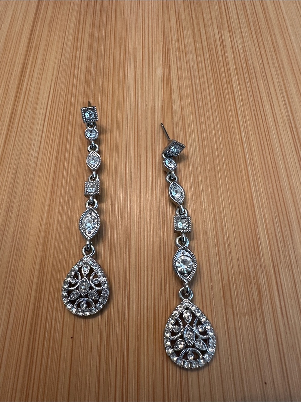 Vintage Style Silver Tone Crystal Filigree Teardrop Earrings